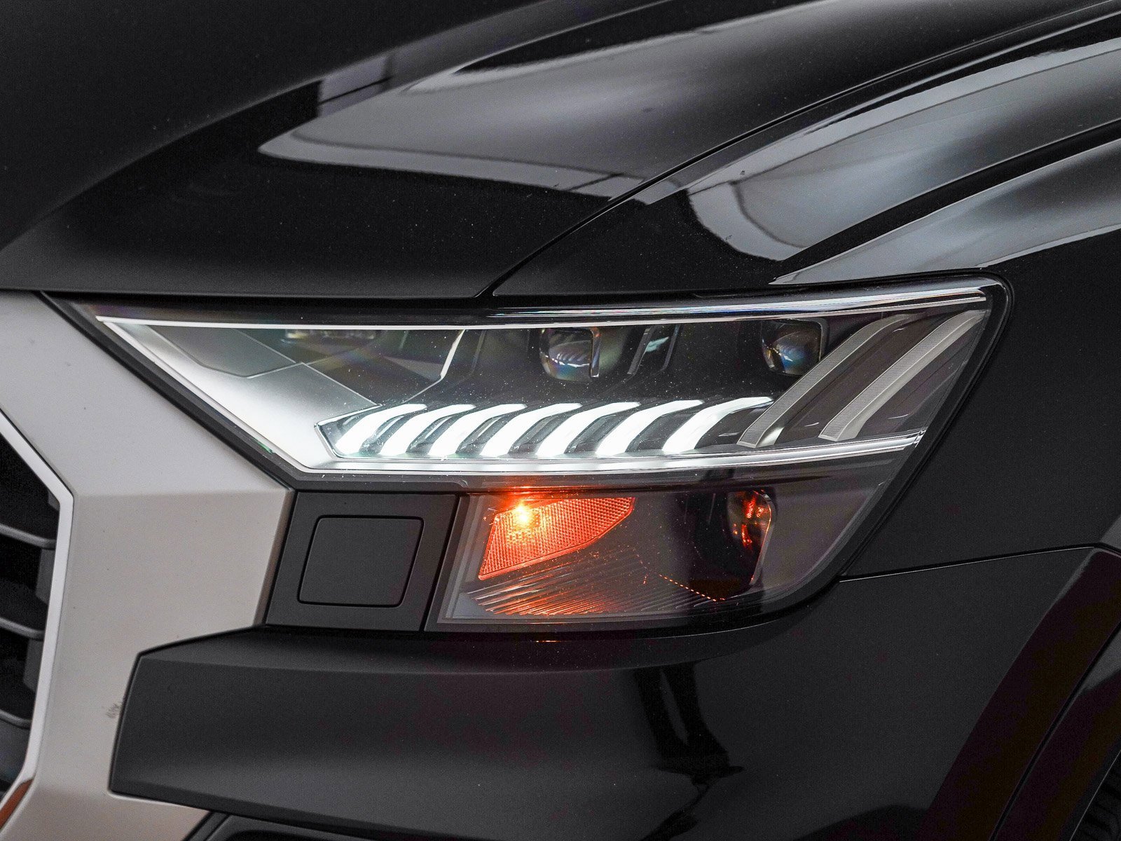 Used 2021 Audi SQ8 Prestige w/ Prestige Package image 8