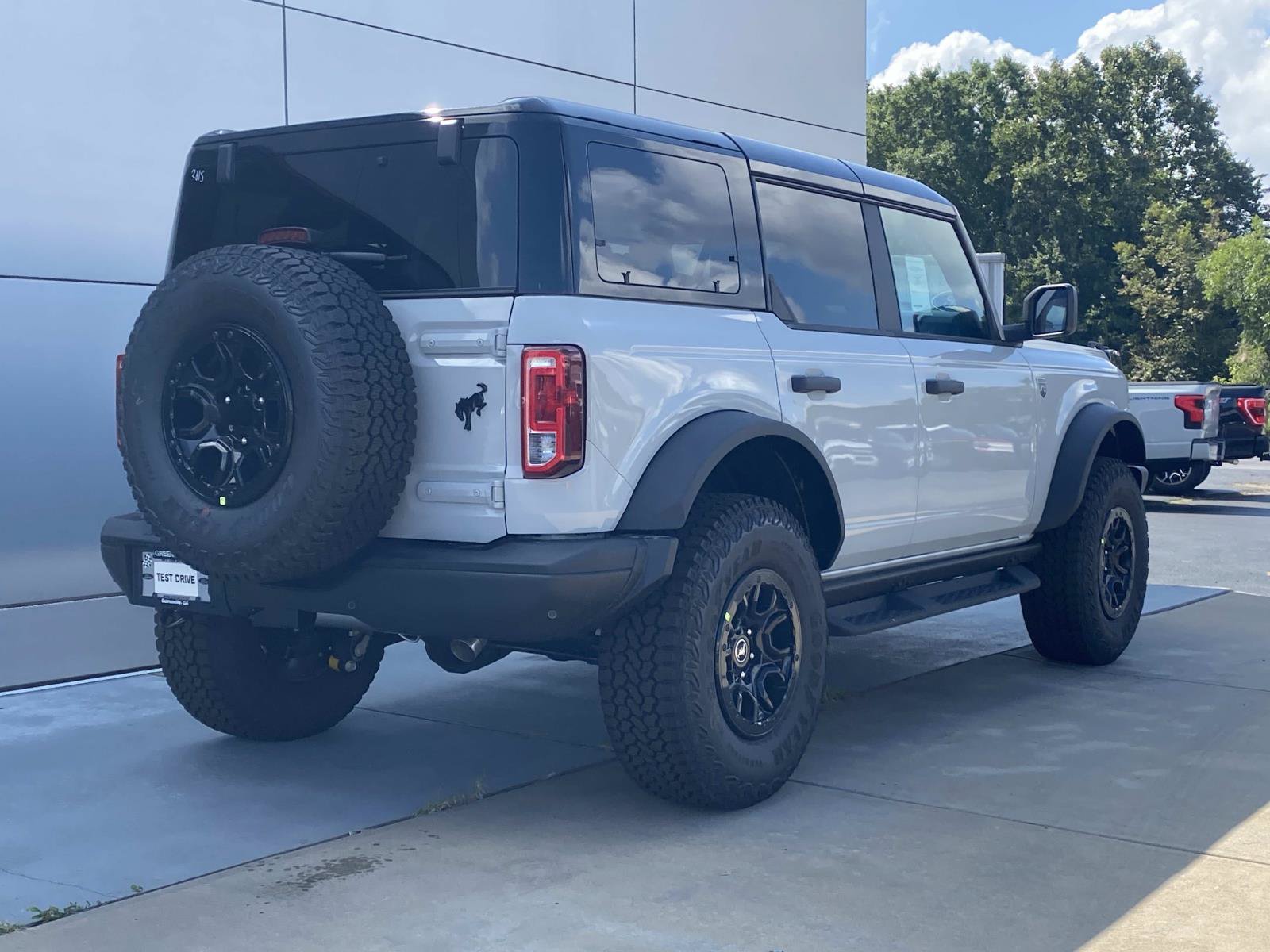 New 2026 Ford Bronco Big Bend w/ Black Diamond Package AWD/4WD image 4