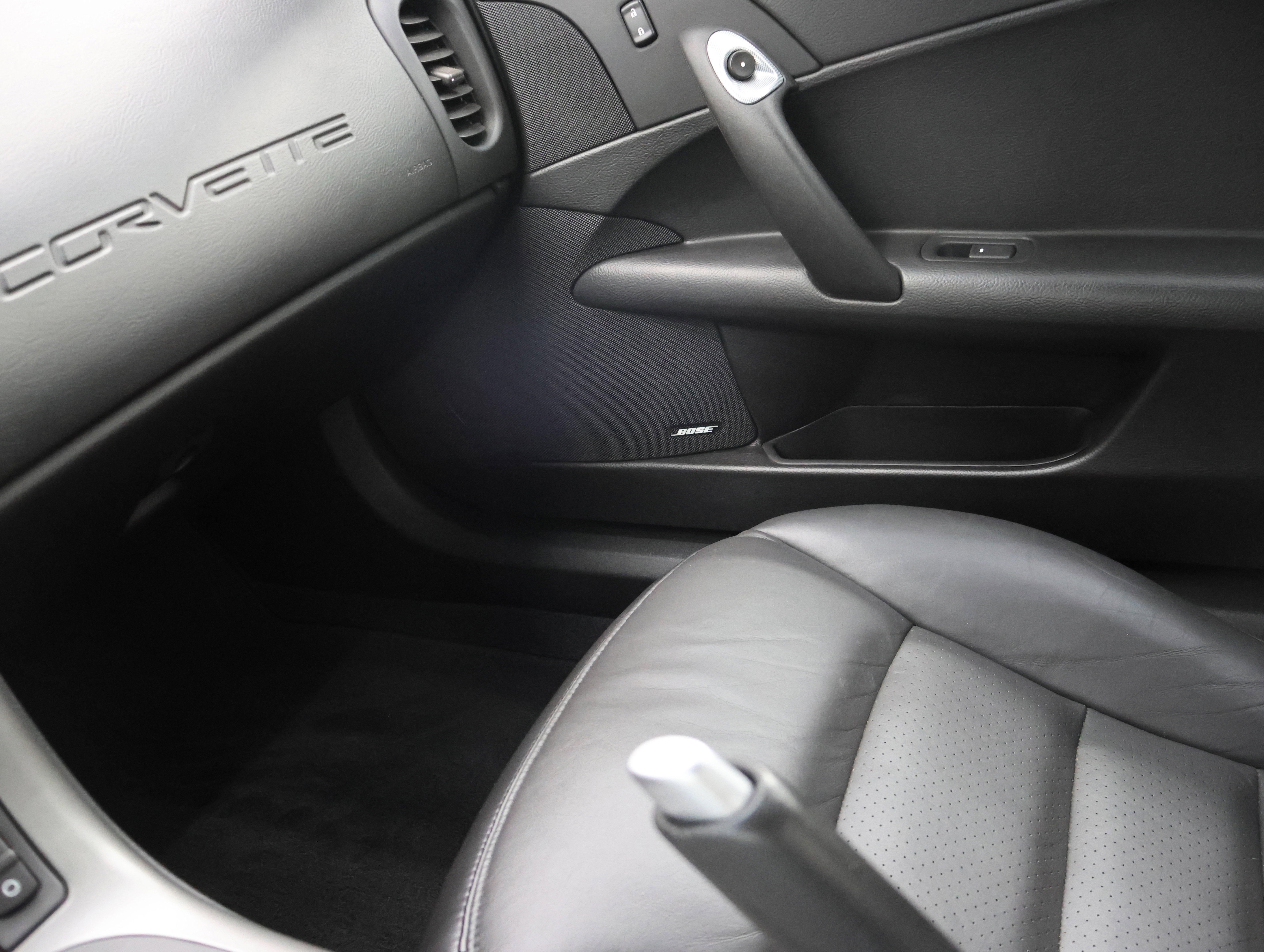 Used 2007 Chevrolet Corvette Convertible w/ Preferred Equipment Group image 11