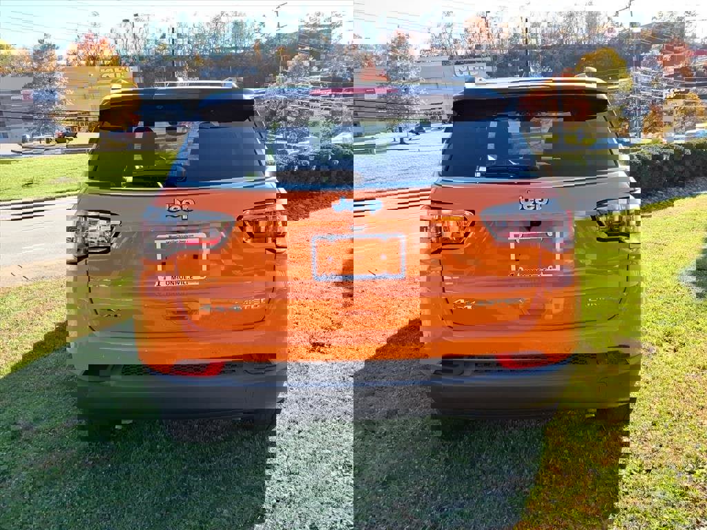 New 2026 Jeep Compass Limited image 4