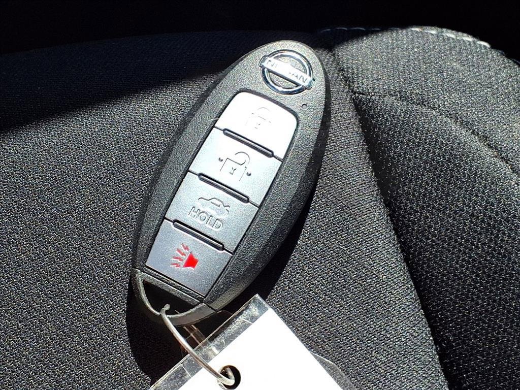 Used 2023 Nissan Sentra SV image 12