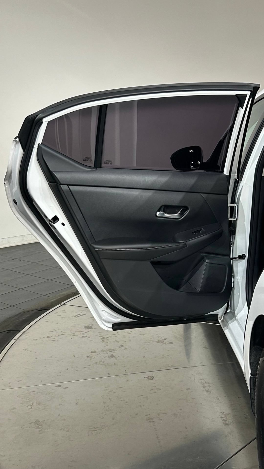 Used 2021 Nissan Sentra SV FWD image 35