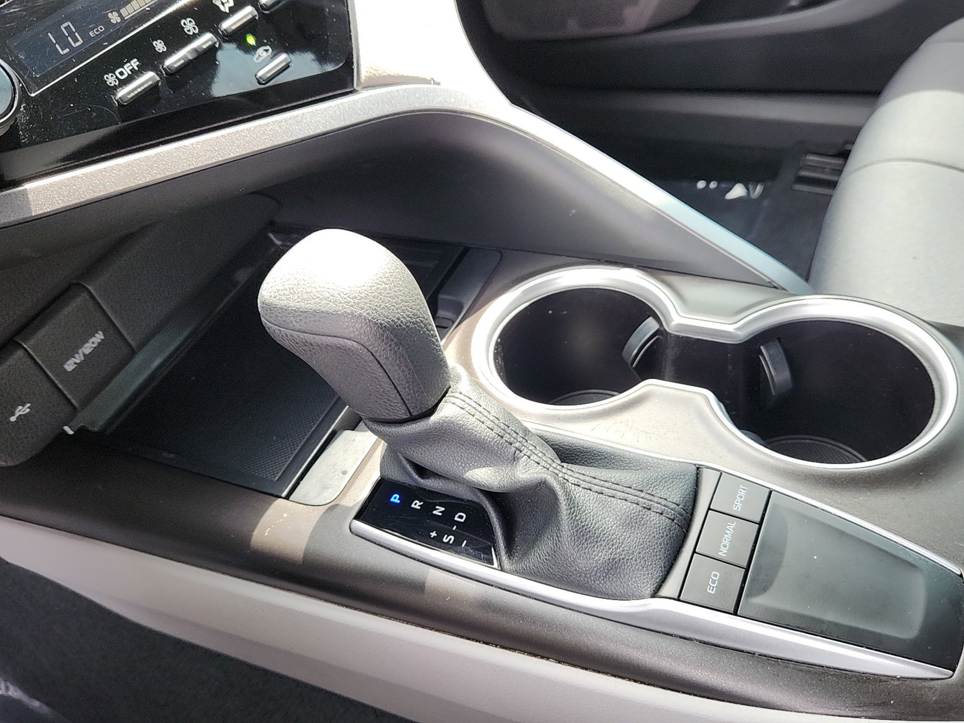 Certified 2024 Toyota Camry LE image 17