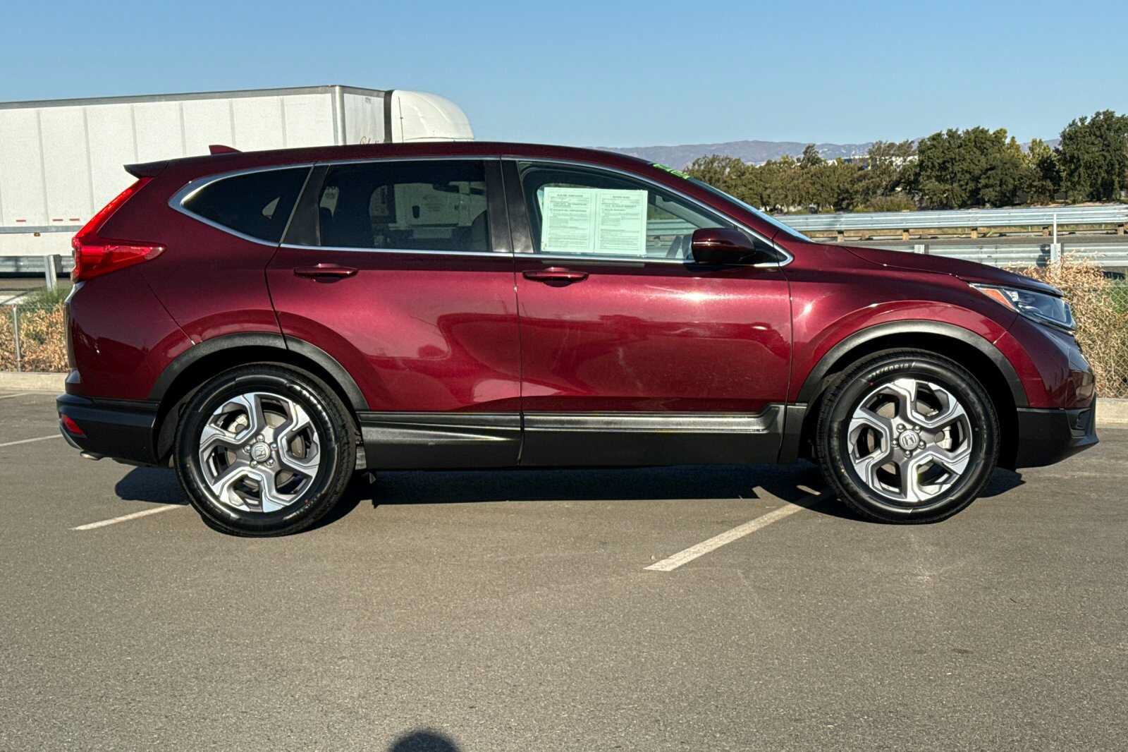 Used 2017 Honda CR-V EX image 3