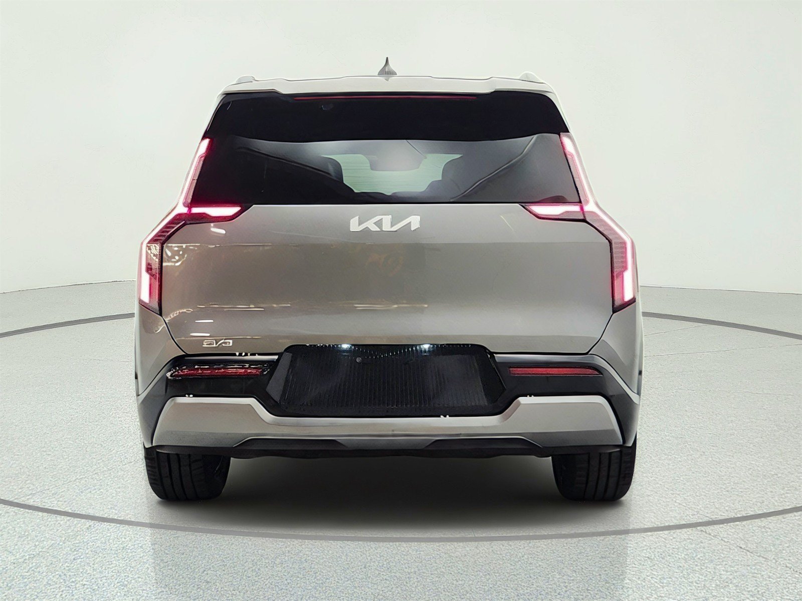 Used 2024 Kia EV9 Land AWD/4WD image 6
