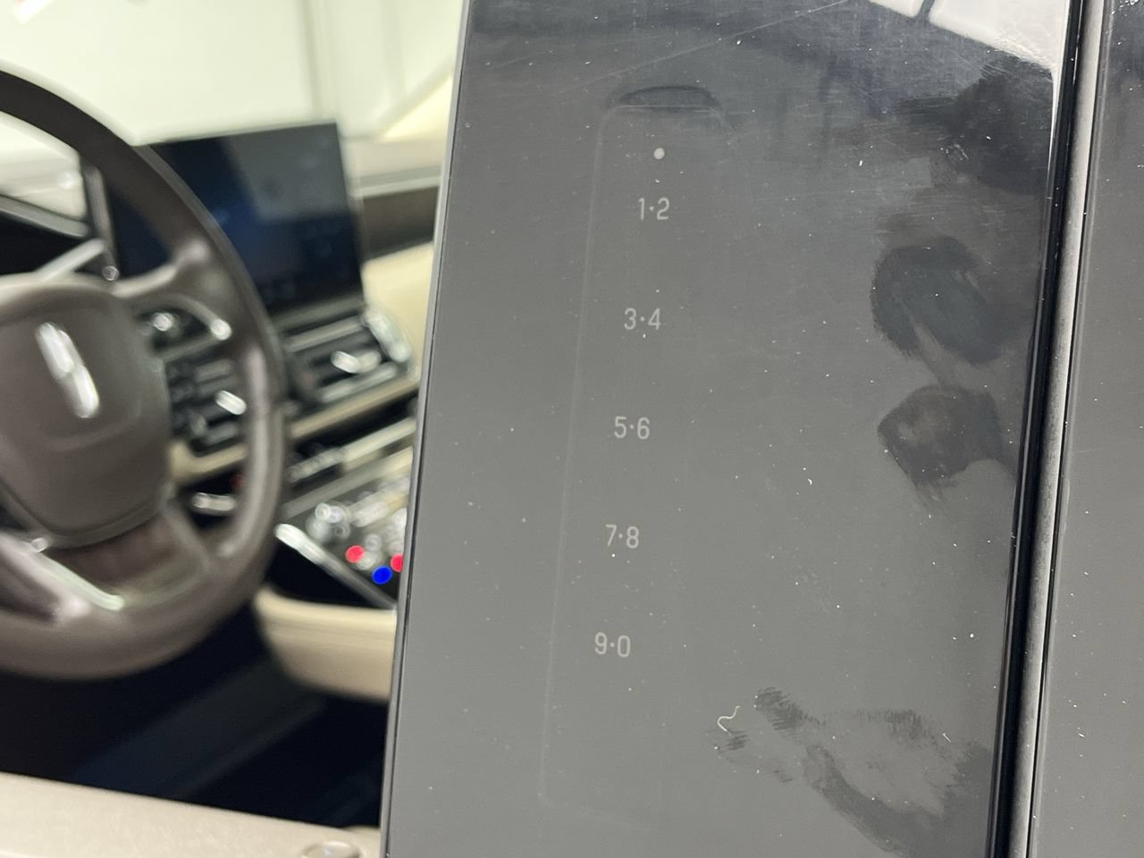 Used 2023 Lincoln Navigator L Reserve AWD/4WD image 8