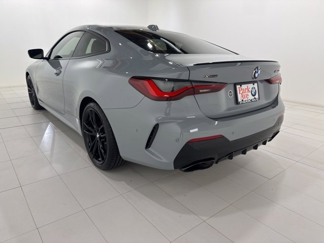 Used 2024 BMW 440i xDrive Coupe w/ Premium Package image 3