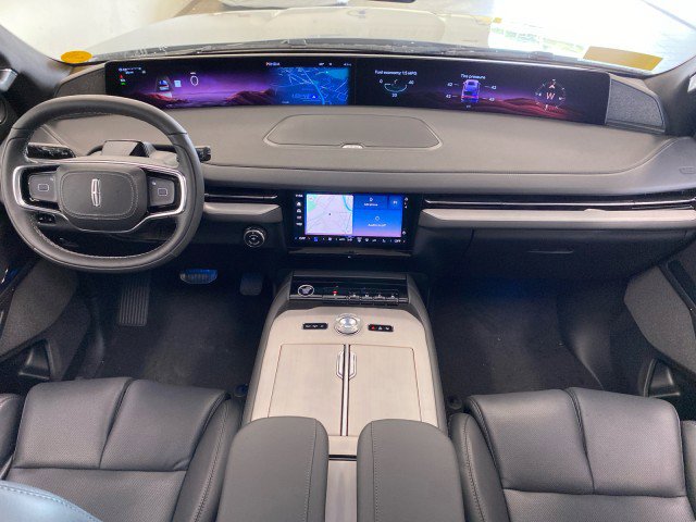 New 2025 Lincoln Navigator L Reserve w/ Jet Appearance Package image 16