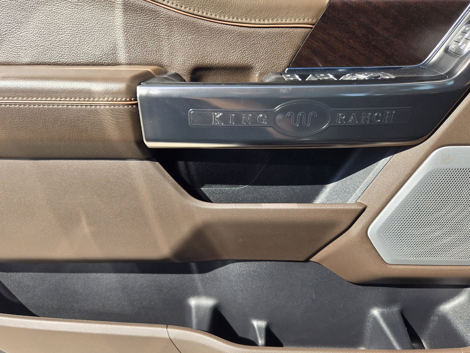 Certified 2022 Ford F150 King Ranch w/ Equipment Group 601A High image 24