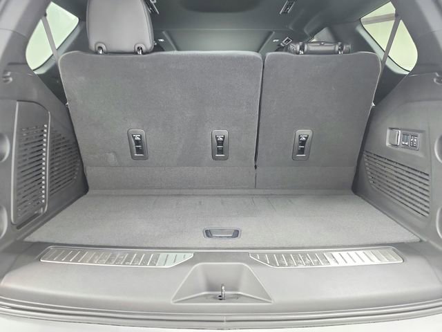 New 2026 GMC Yukon Denali w/ Sun & Power Step Package RWD image 44