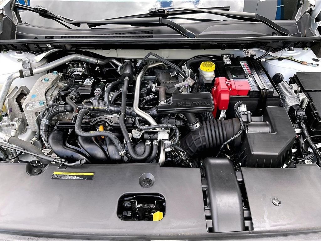 Used 2024 Nissan Sentra SV FWD image 29