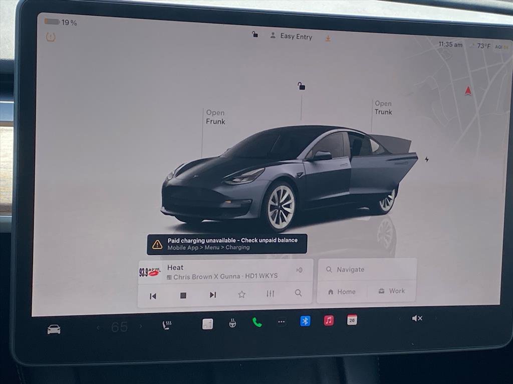 Used 2023 Tesla Model 3 Standard Range image 9