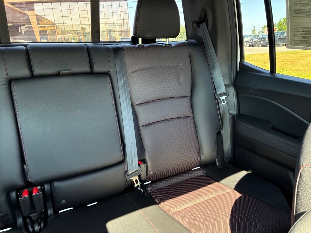 Used 2023 Honda Ridgeline Black Edition image 23
