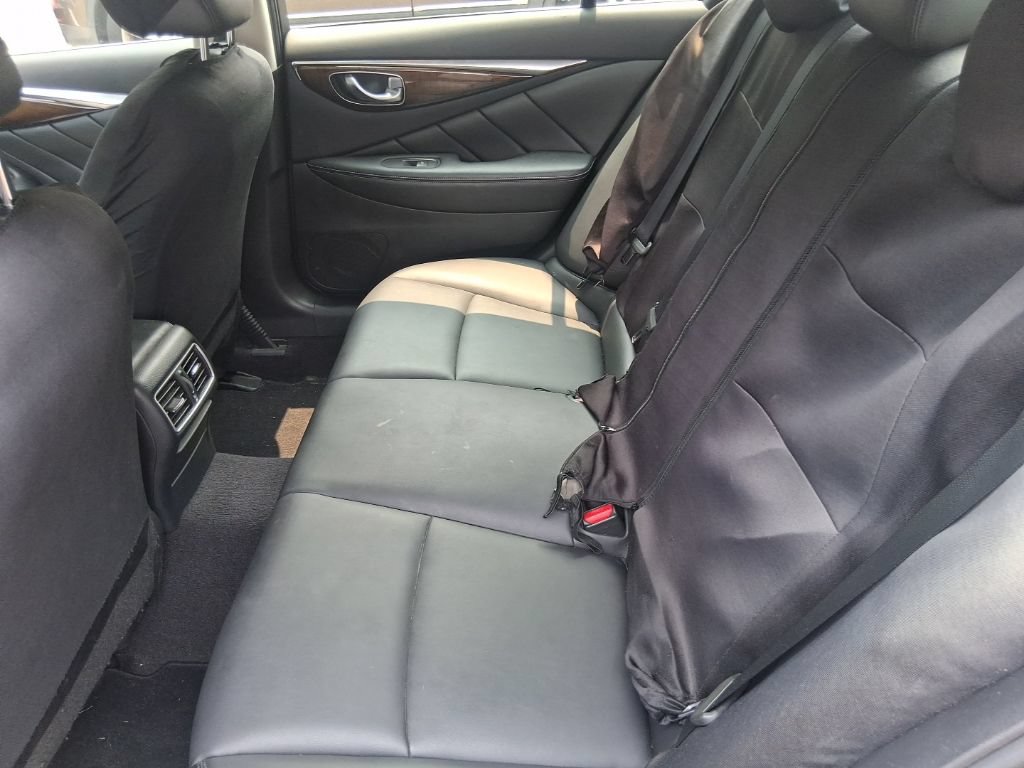 Used 2018 INFINITI Q50 Luxe AWD/4WD image 12