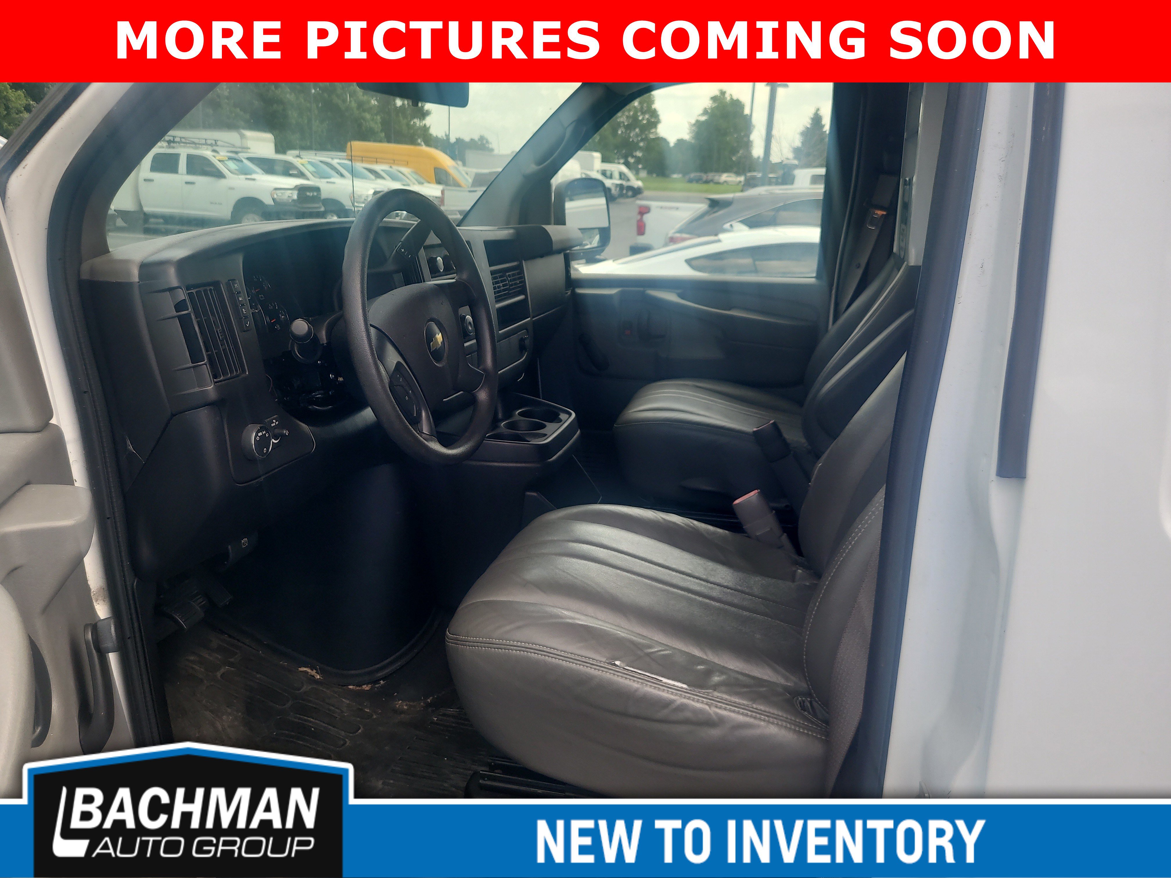 Used 2013 Chevrolet Express 2500 RWD image 8
