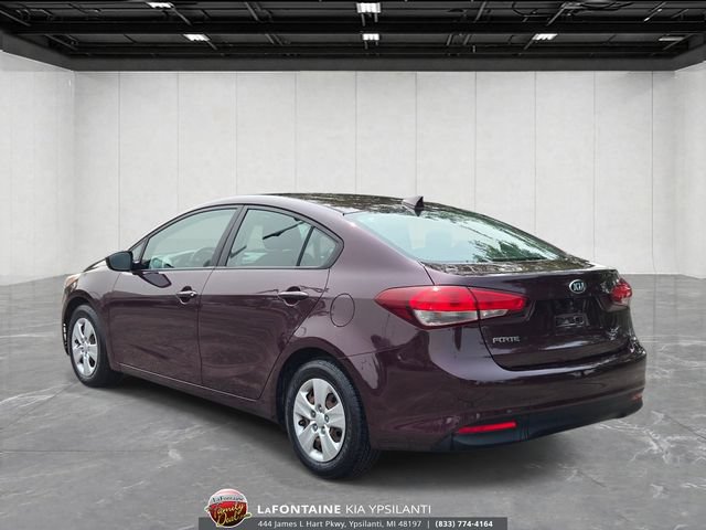 Used 2018 Kia Forte LX w/ LX Popular Package FWD image 3