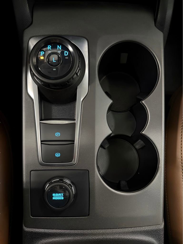 Used 2025 Ford Bronco Sport Outer Banks w/ Outer Banks Tech Package+ image 11