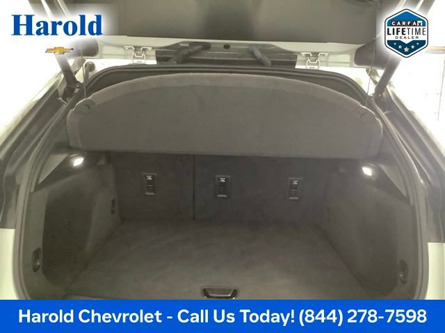 Used 2022 Cadillac XT4 Sport w/ Sun And Sound Package image 5