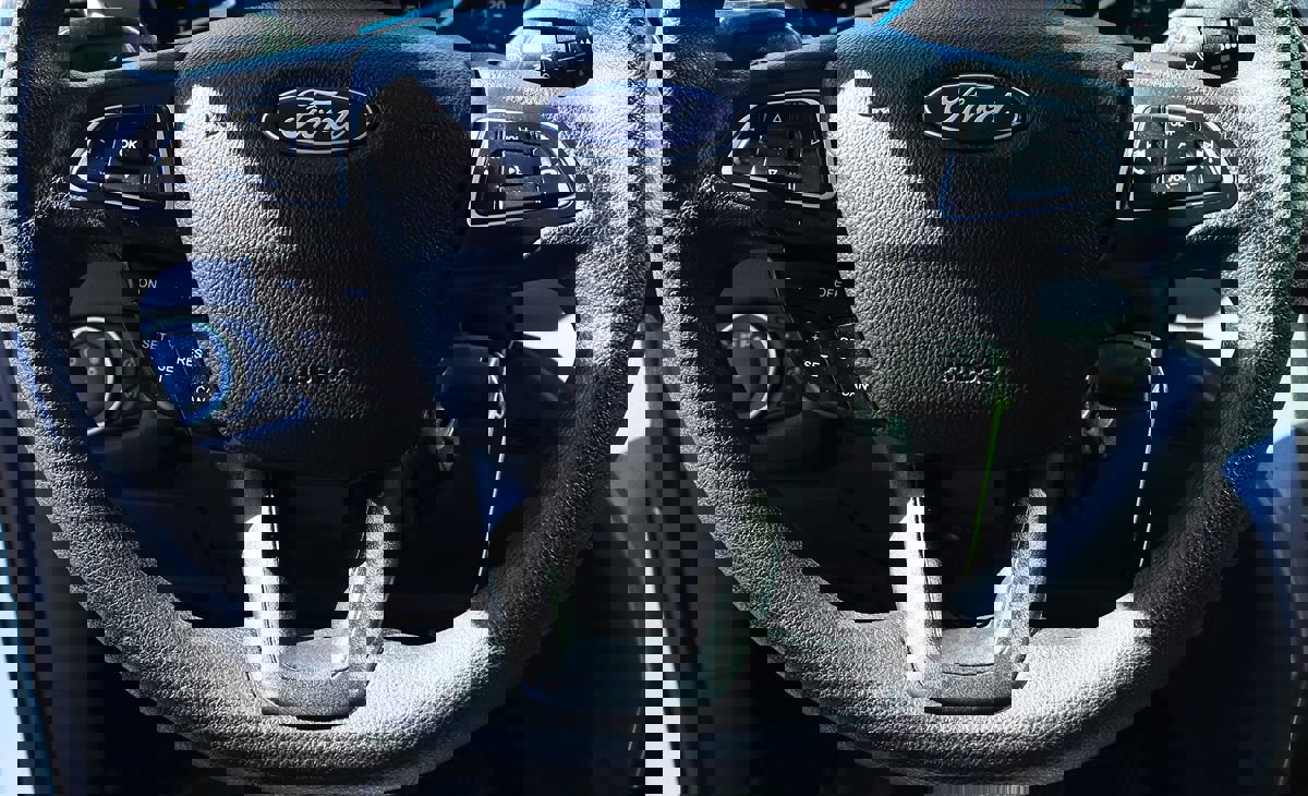 Used 2018 Ford Escape SE image 54