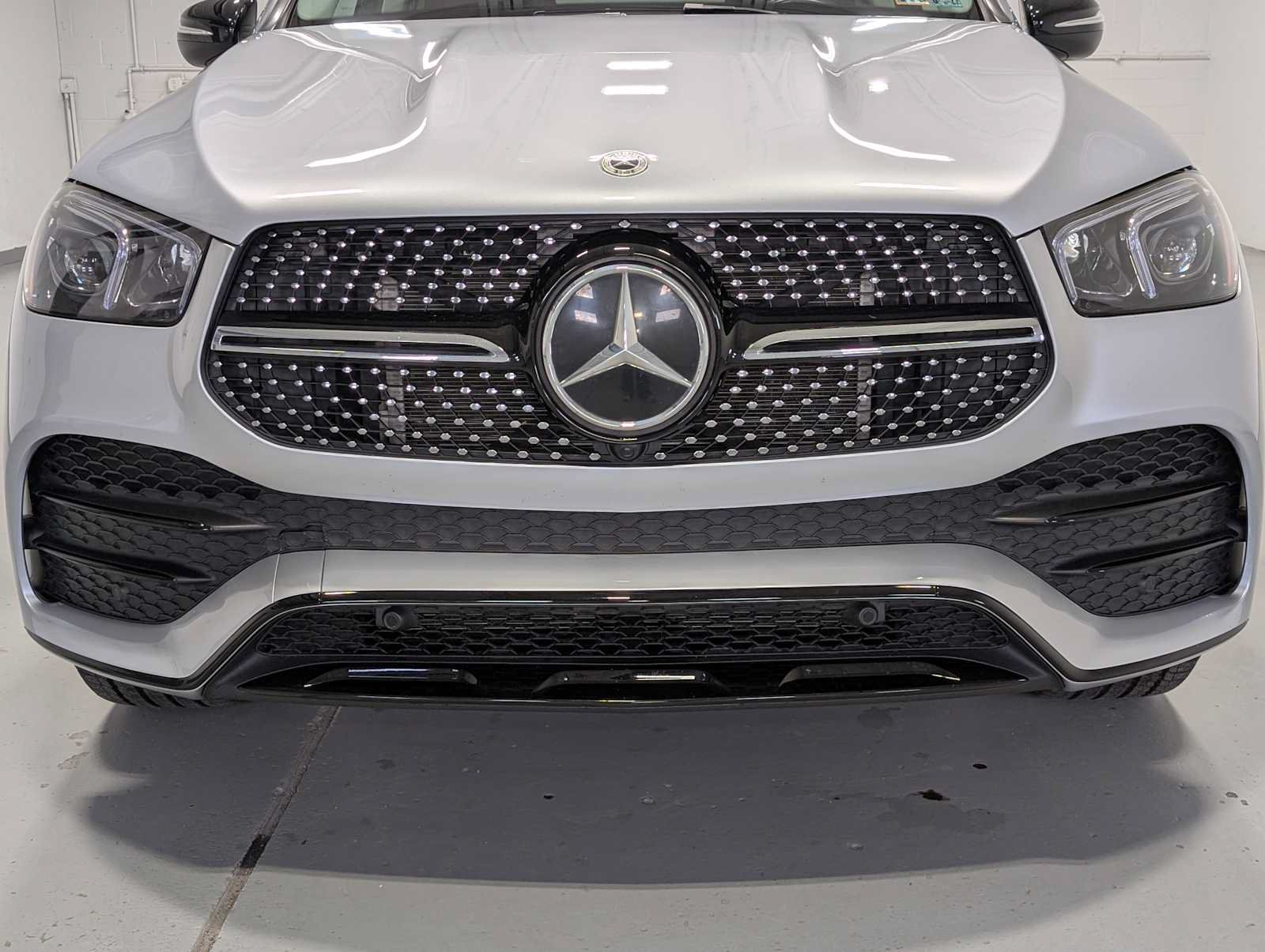 Certified 2023 Mercedes-Benz GLE 450 4MATIC image 2