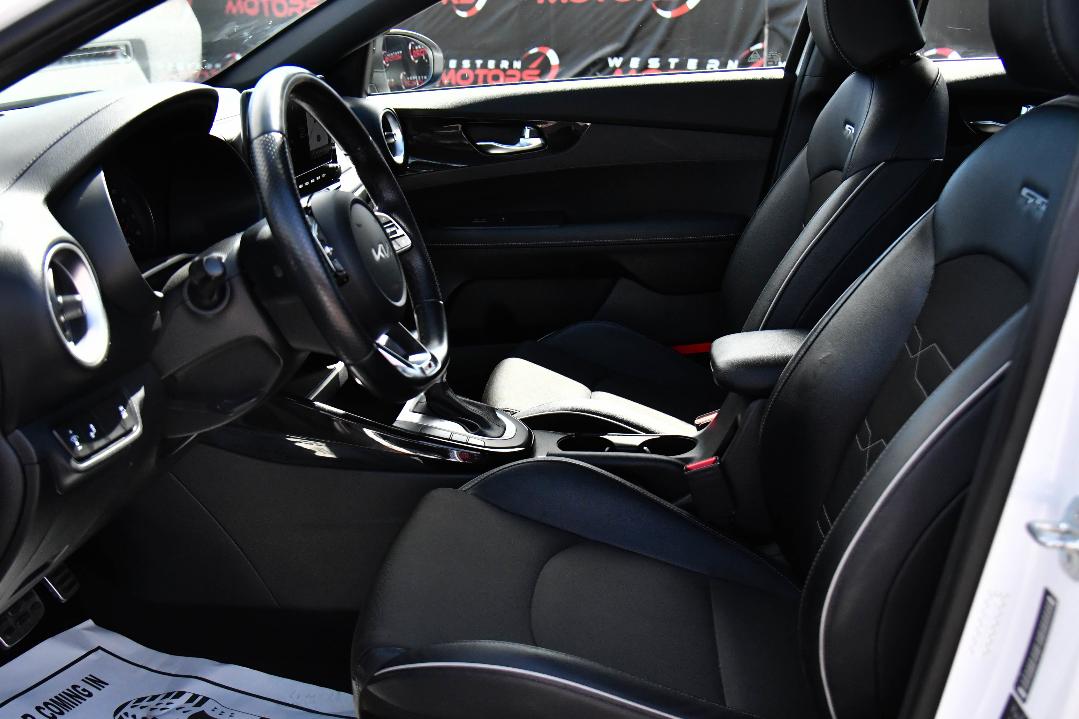 Used 2023 Kia Forte GT-Line image 17