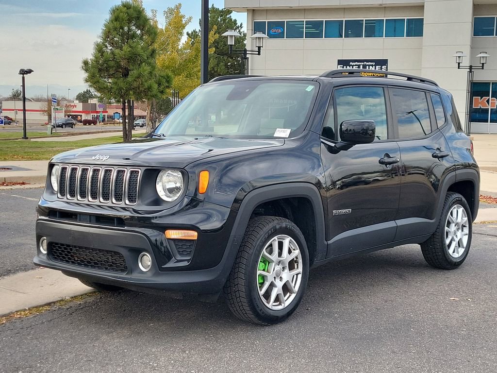 Used 2020 Jeep Renegade Latitude w/ Cold Weather Group image 9
