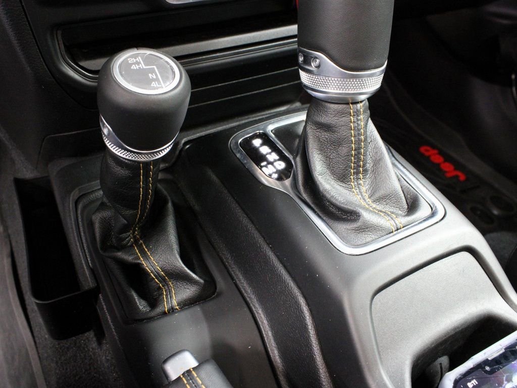 Used 2023 Jeep Wrangler Unlimited Sahara image 53