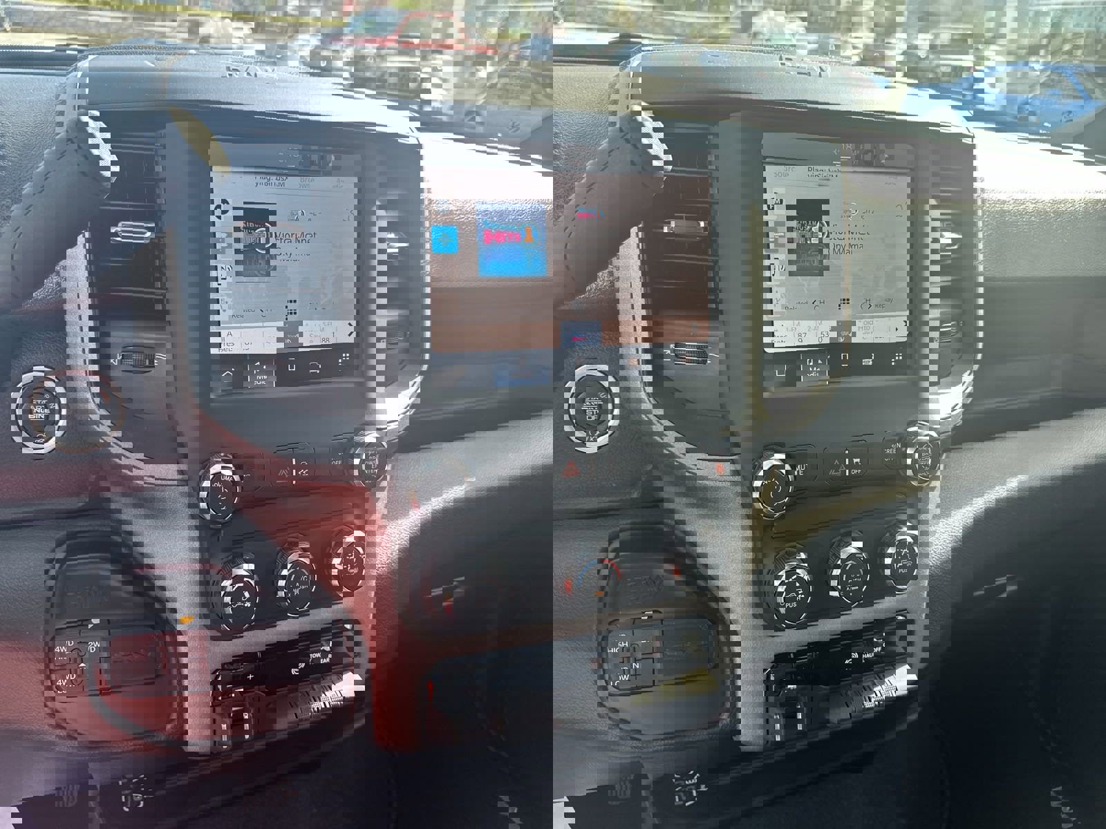 New 2024 RAM 2500 Tradesman w/ Chrome Appearance Group image 34