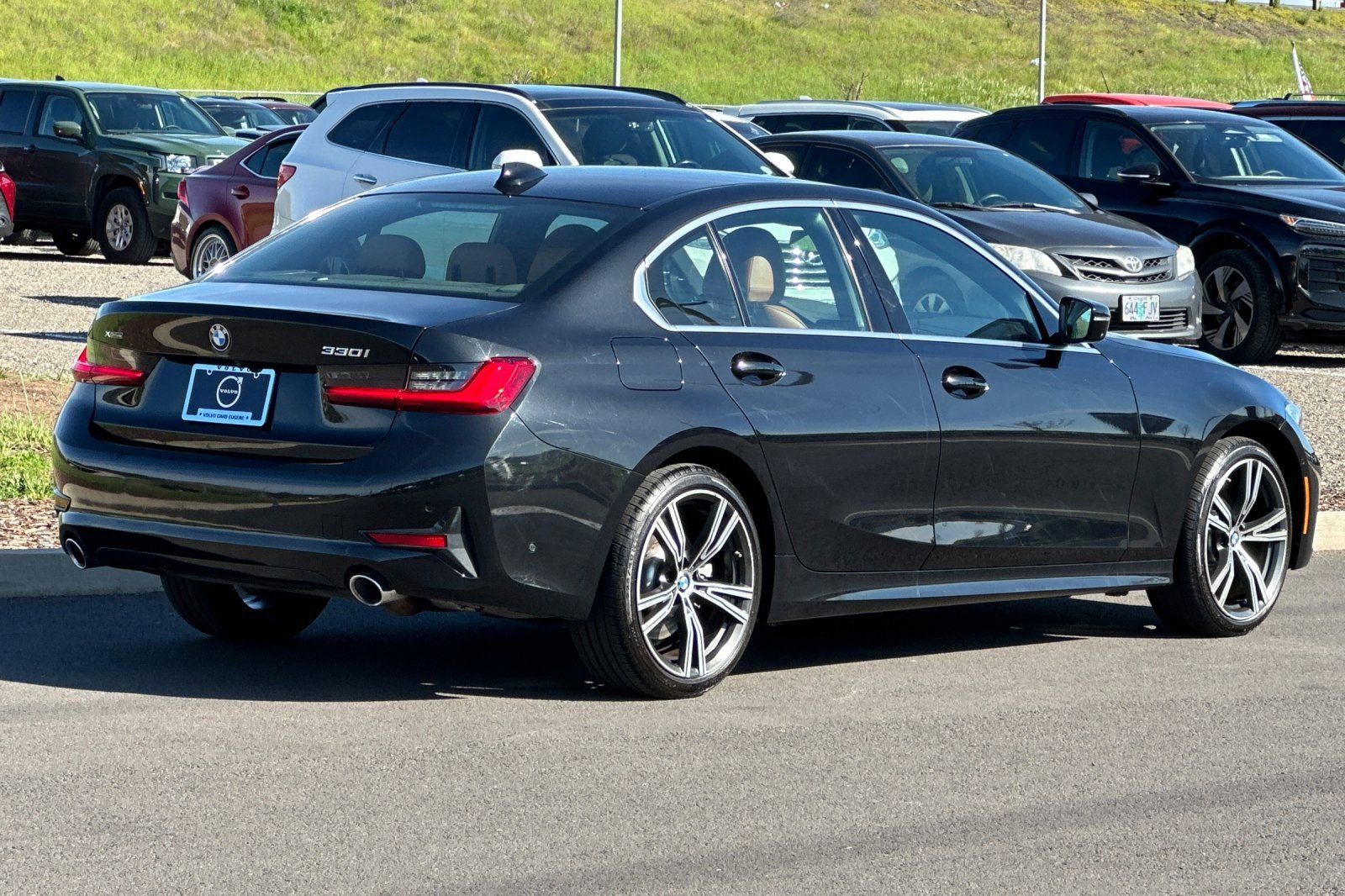 Used 2021 BMW 330i xDrive Sedan w/ Executive Package image 3