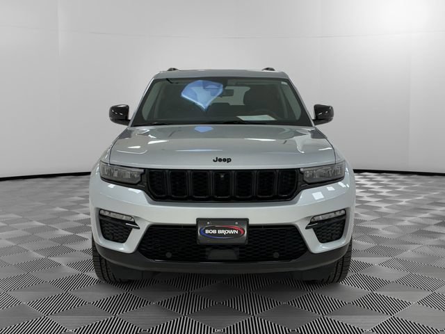 Used 2023 Jeep Grand Cherokee Limited w/ Luxury Tech Group II AWD/4WD image 8