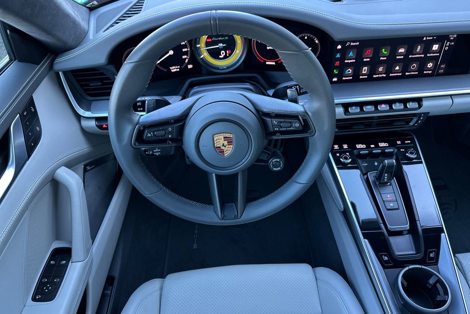 Used 2022 Porsche 911 Turbo S image 16