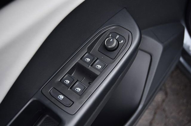 New 2026 Volkswagen Taos S image 8