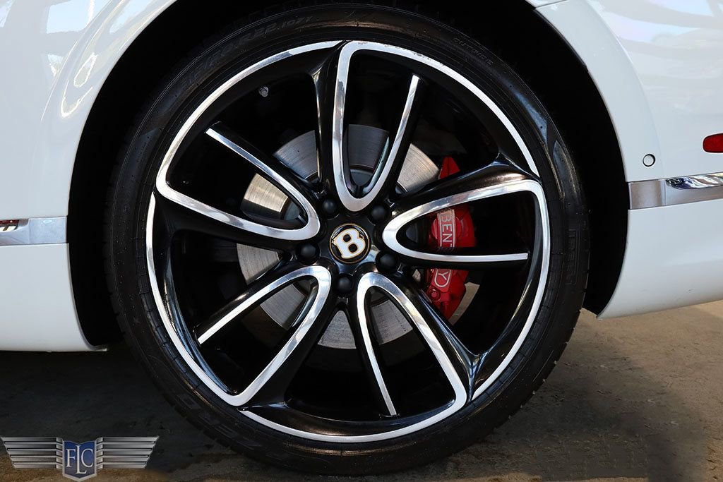 Used 2020 Bentley Continental GT V8 image 38