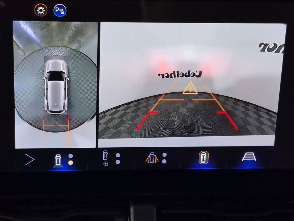New 2026 Chevrolet Equinox LT FWD image 20