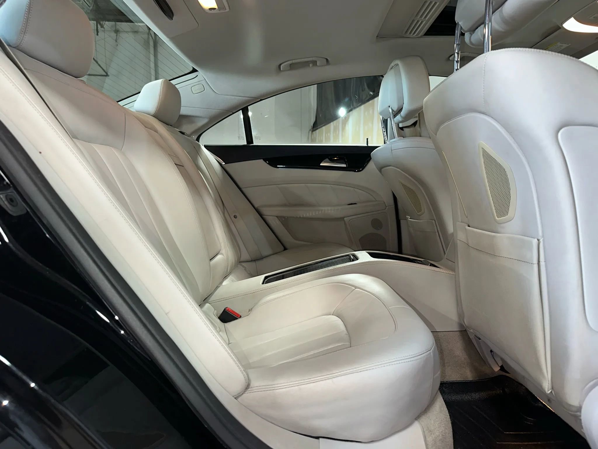 Used 2016 Mercedes-Benz CLS 550 4MATIC image 32