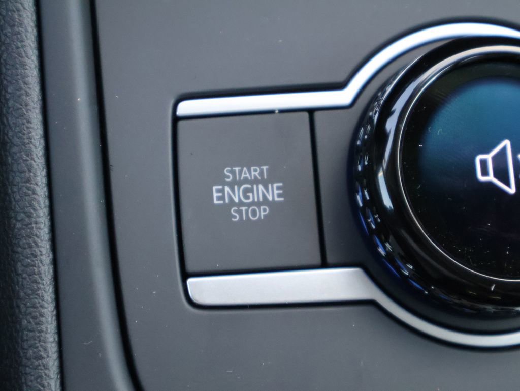 New 2025 Volkswagen Tiguan S image 27