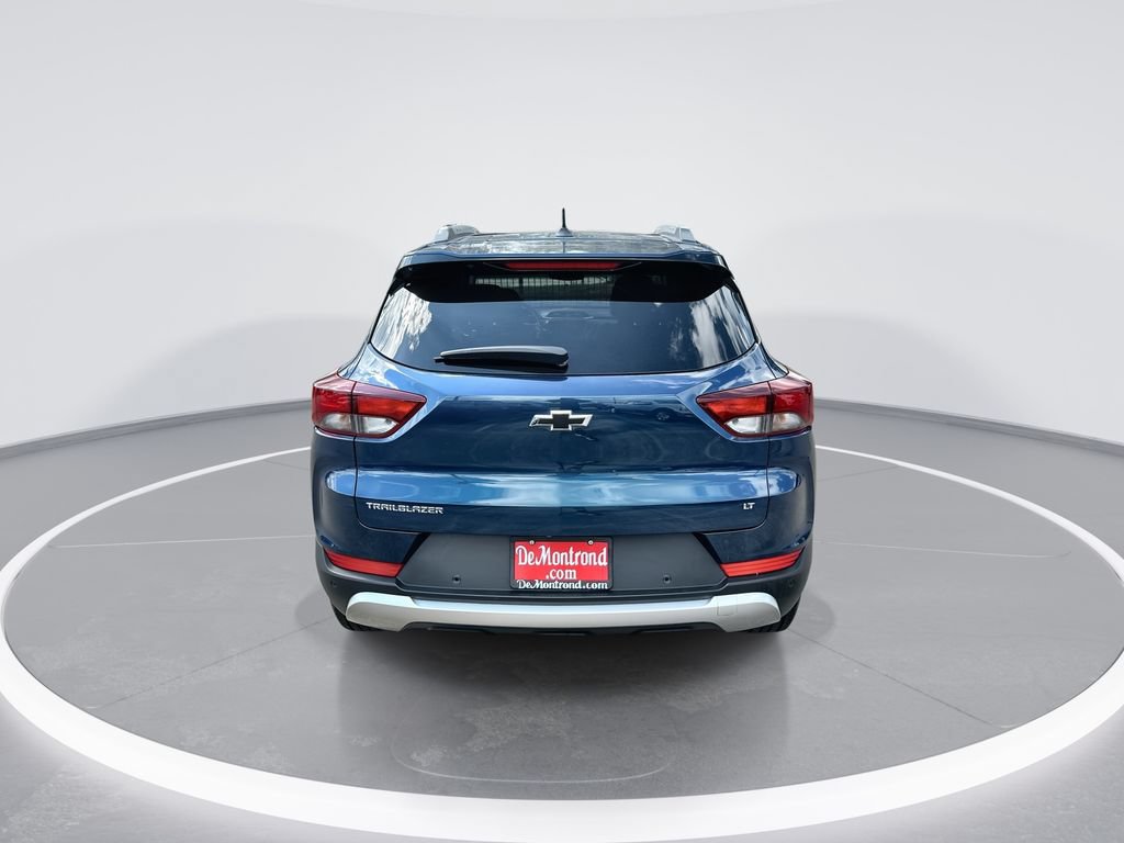 Used 2021 Chevrolet TrailBlazer LT w/ Sun and Liftgate Package FWD image 7