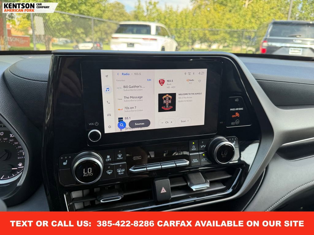 Used 2025 Toyota Highlander XLE image 31