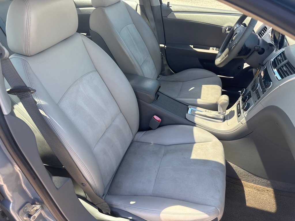 Used 2009 Chevrolet Malibu LT w/ Premium Audio Package FWD image 26