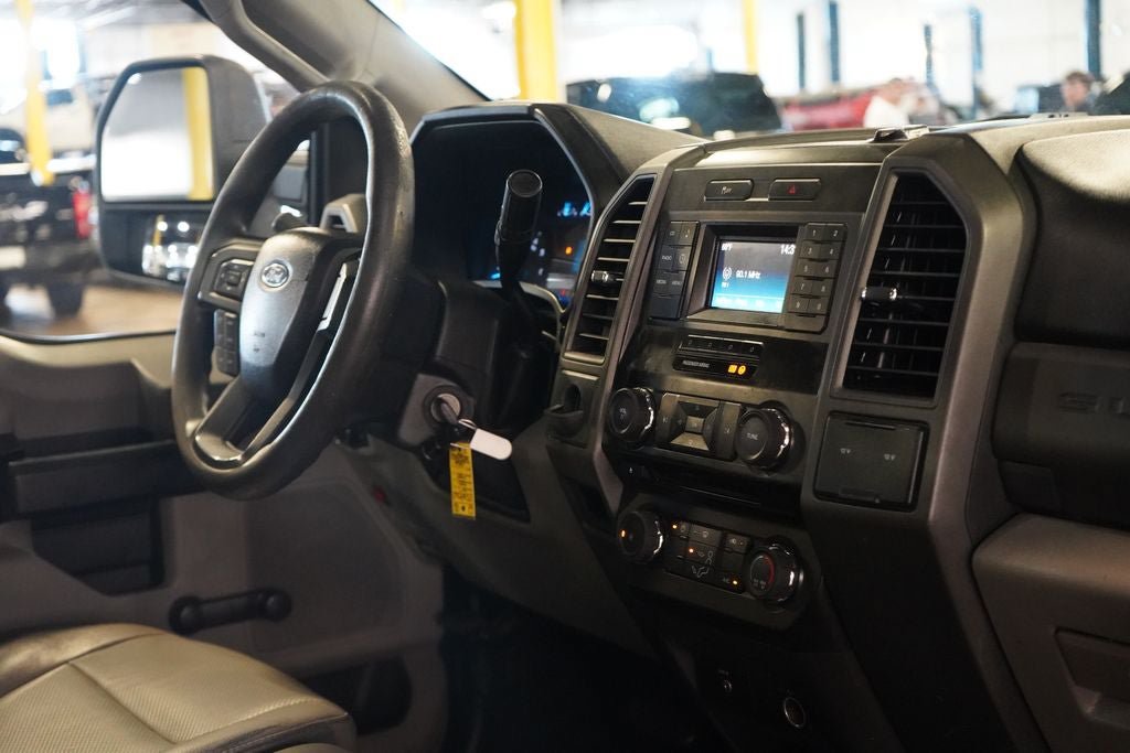 Used 2017 Ford F250 XL w/ XL Value Package RWD image 10