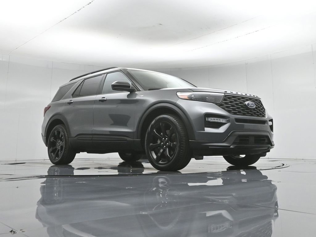 Used 2023 Ford Explorer ST-Line w/ Class IV Trailer Tow Package RWD image 52