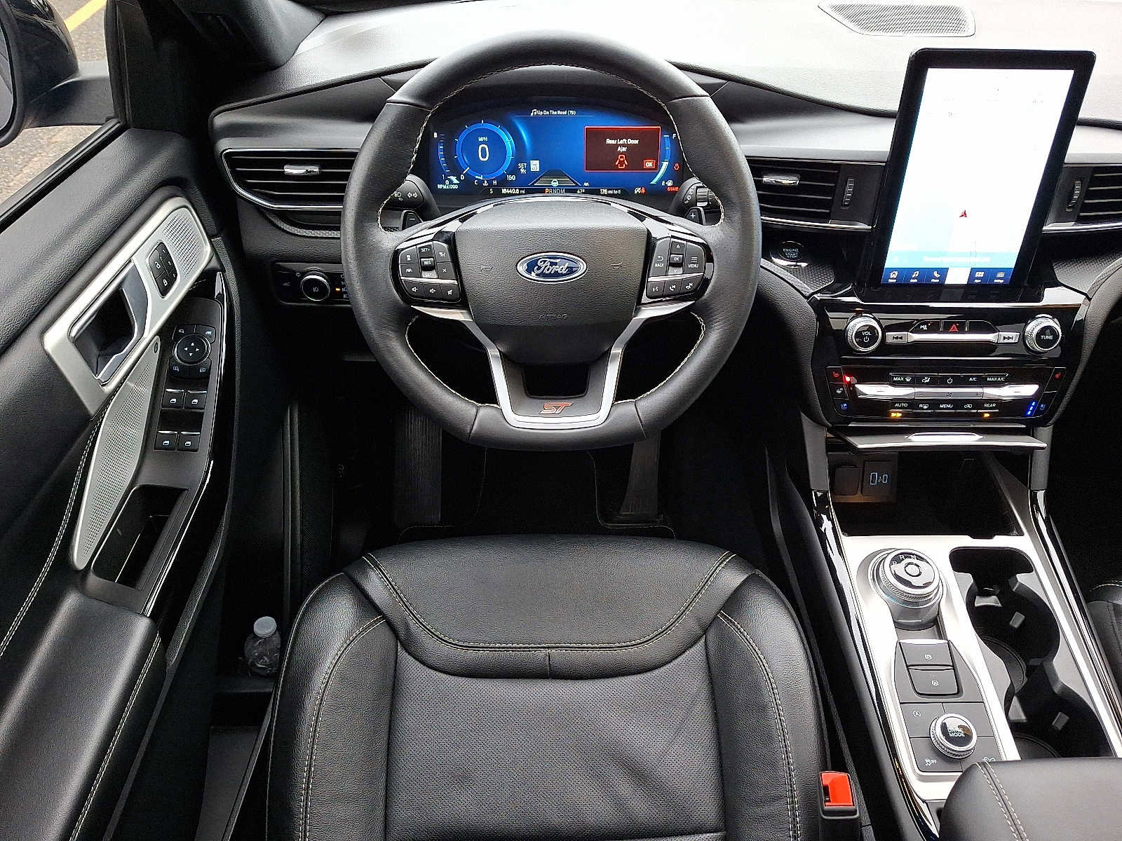 Used 2023 Ford Explorer ST w/ Equipment Group 401A image 13