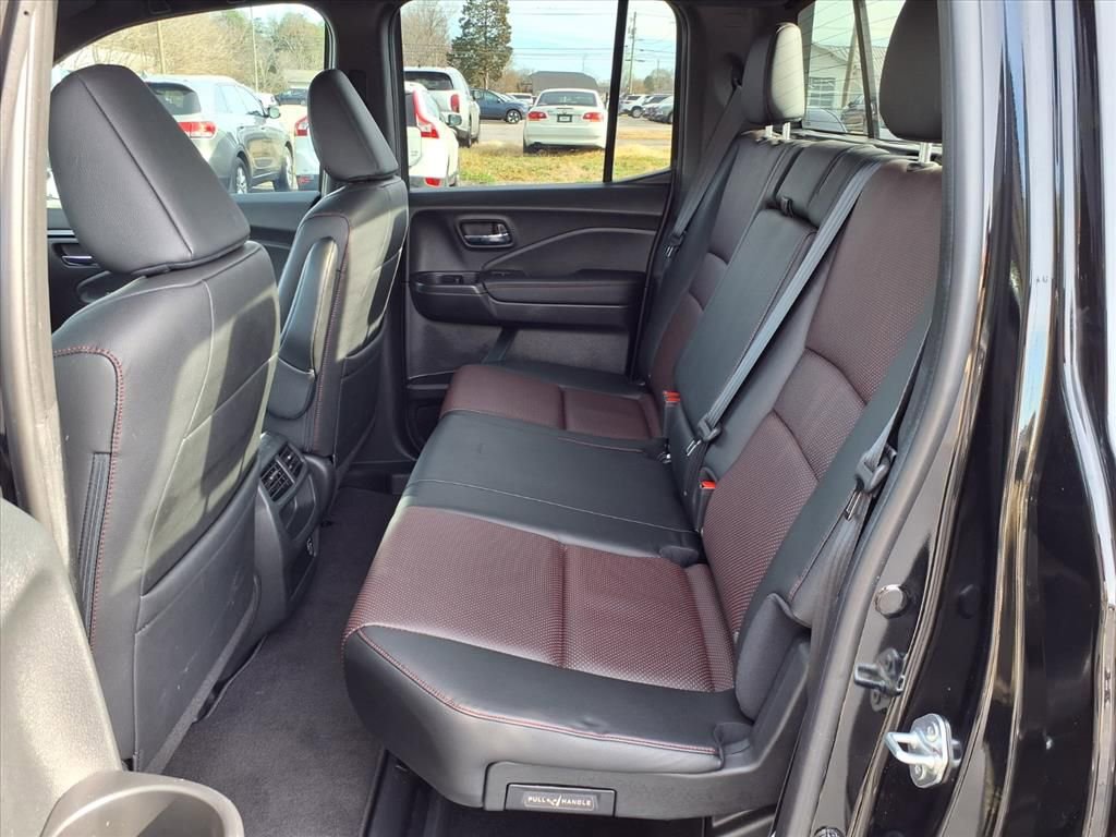 Used 2022 Honda Ridgeline Black Edition image 14