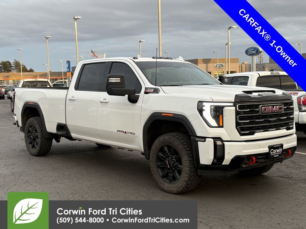 Used 2024 GMC Sierra 2500 AT4 w/ Max Trailering Package image 4