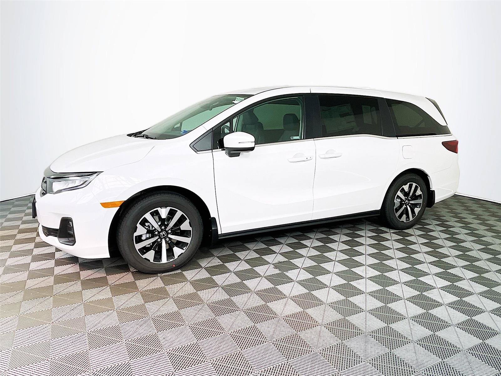 New 2026 Honda Odyssey EX-L image 3