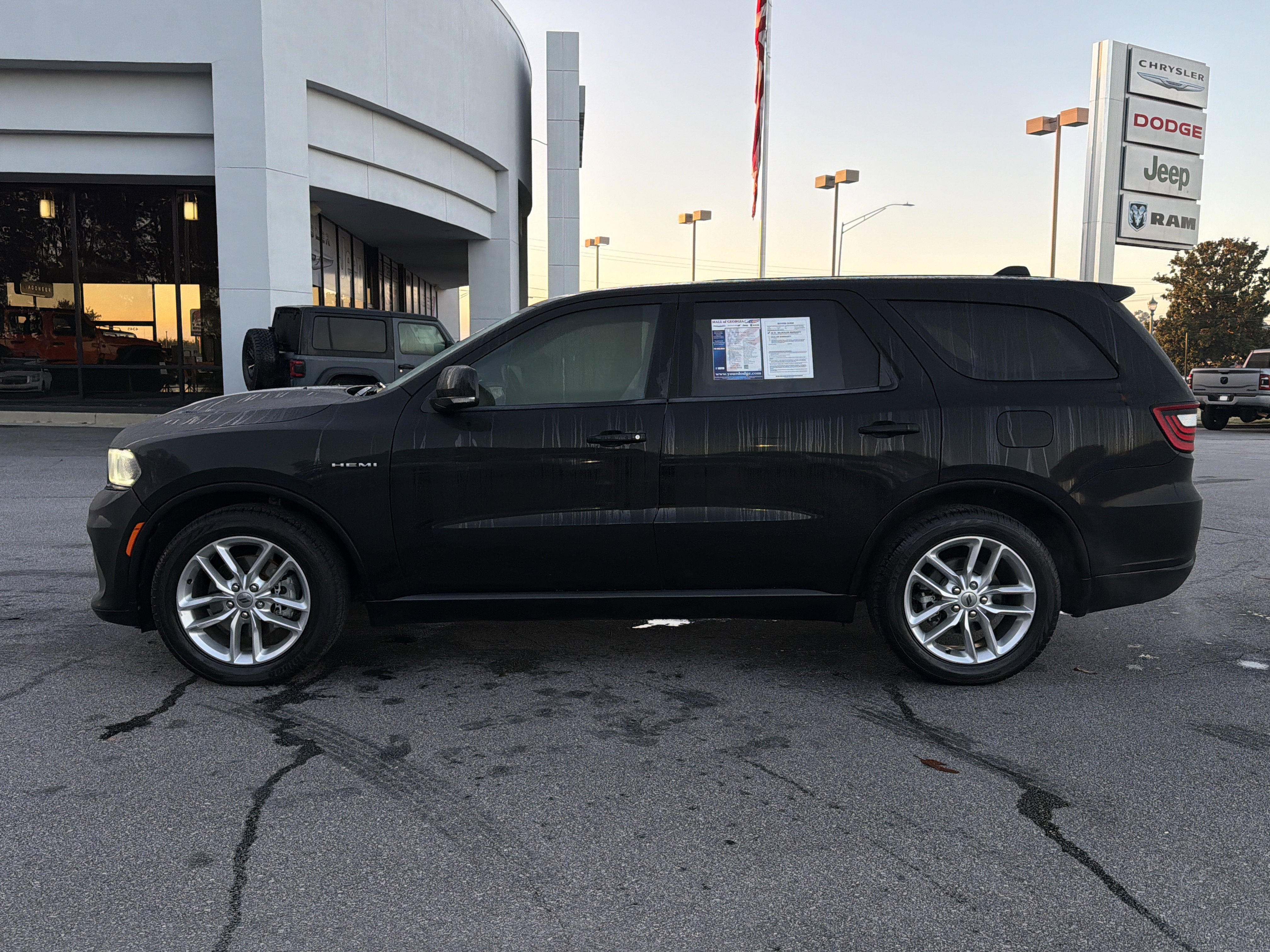 Used 2021 Dodge Durango R/T image 9