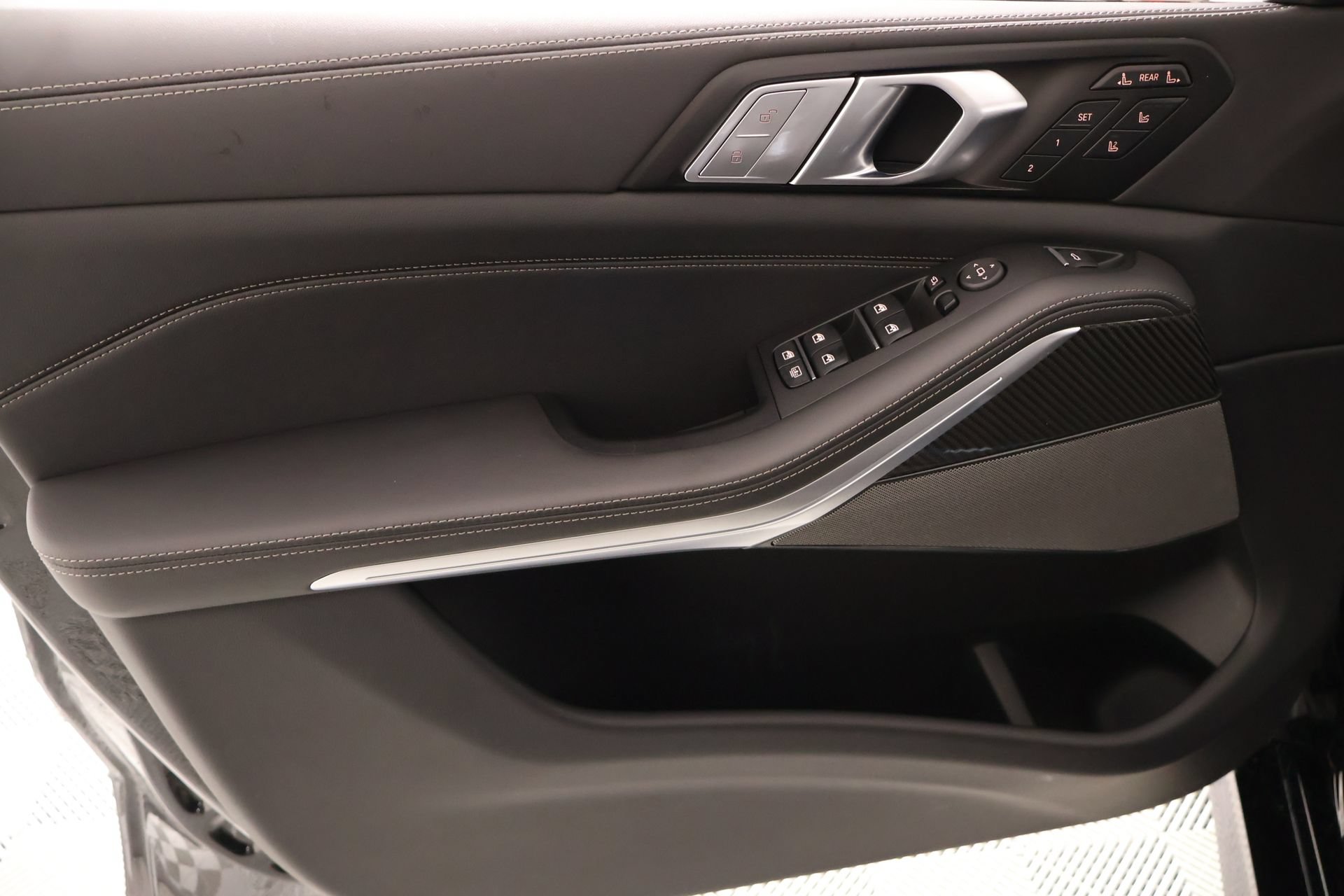 New 2027 BMW X7 M60i AWD/4WD image 18