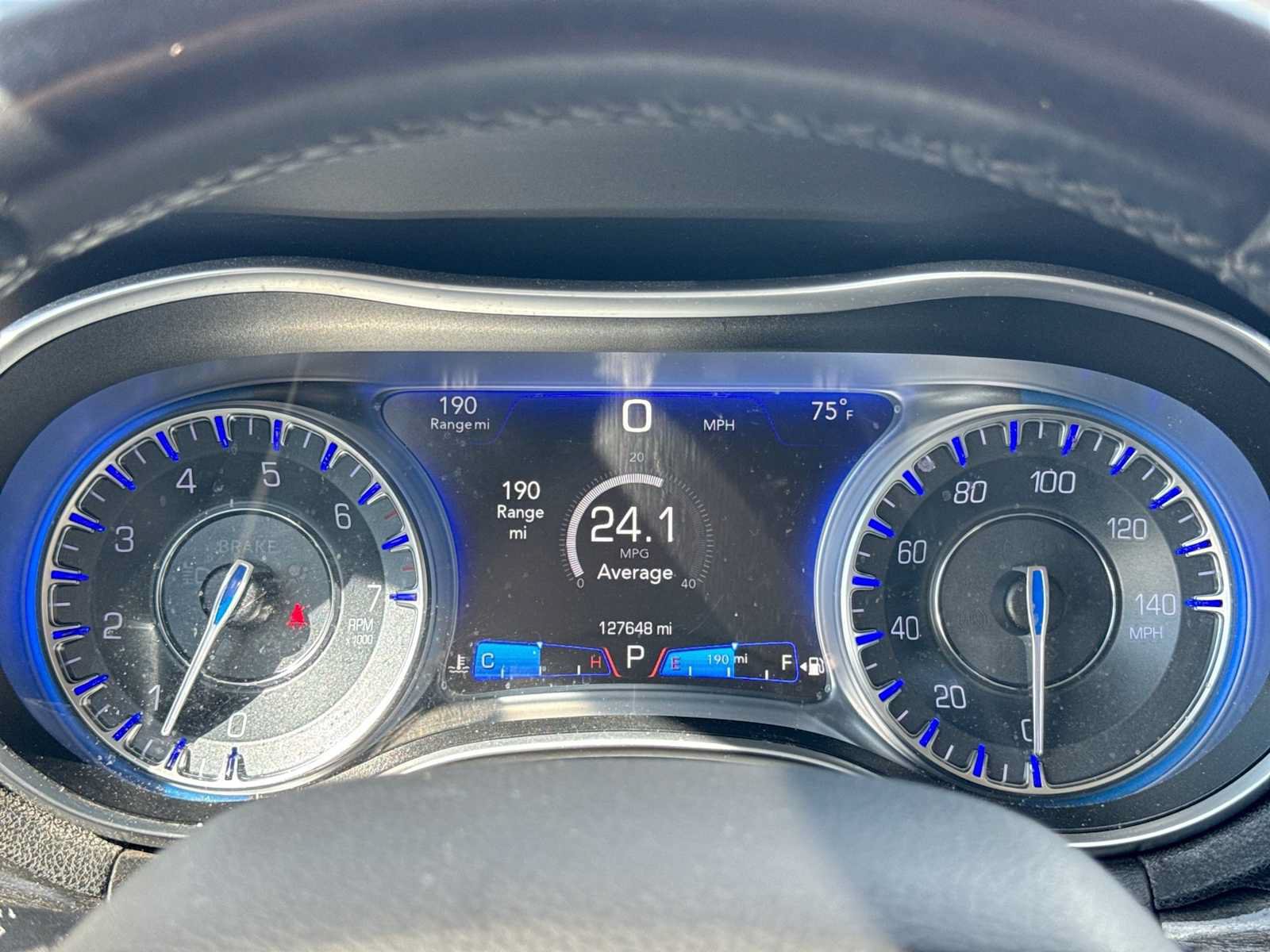 Used 2017 Chrysler 300 Limited RWD image 33