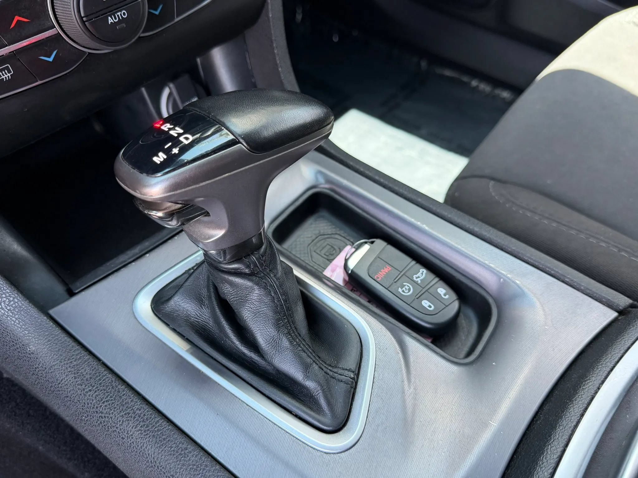 Used 2020 Dodge Charger R/T RWD image 21
