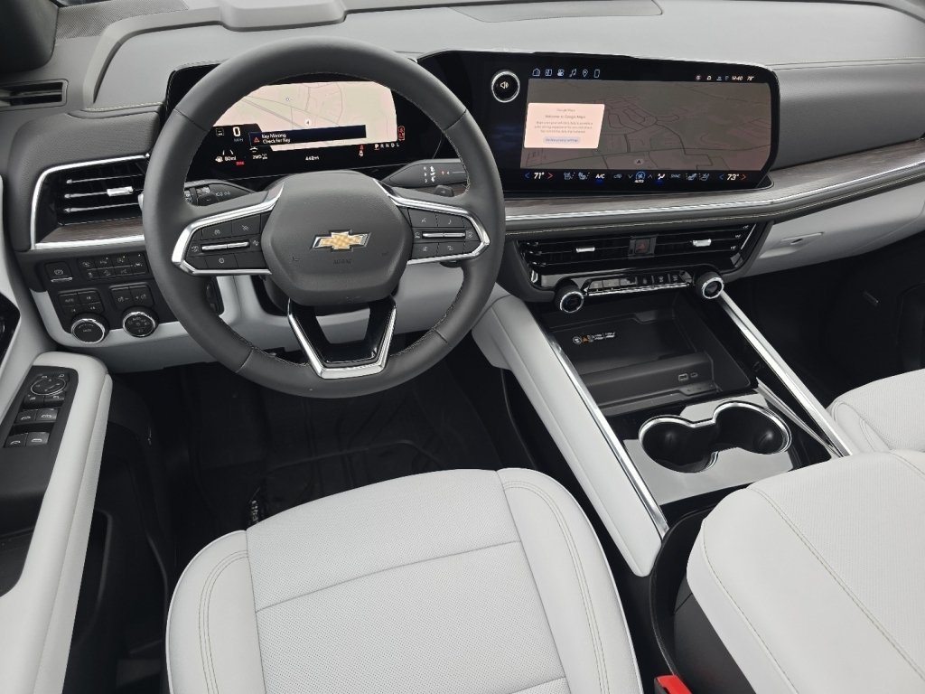New 2026 Chevrolet Tahoe Premier w/ Sun And Tow Package AWD/4WD image 15